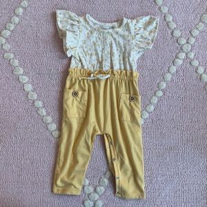 Jessica Simpson outfit 6-9 months